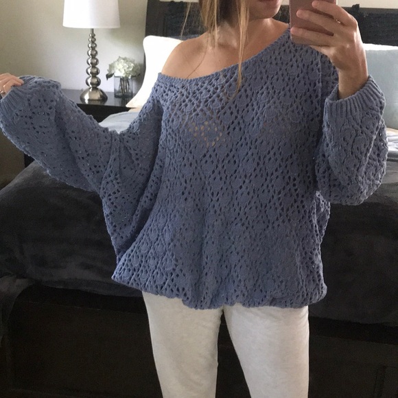 ✨LAST Trellis Dusty Blue soft Chenille Pullover - Picture 5 of 8
